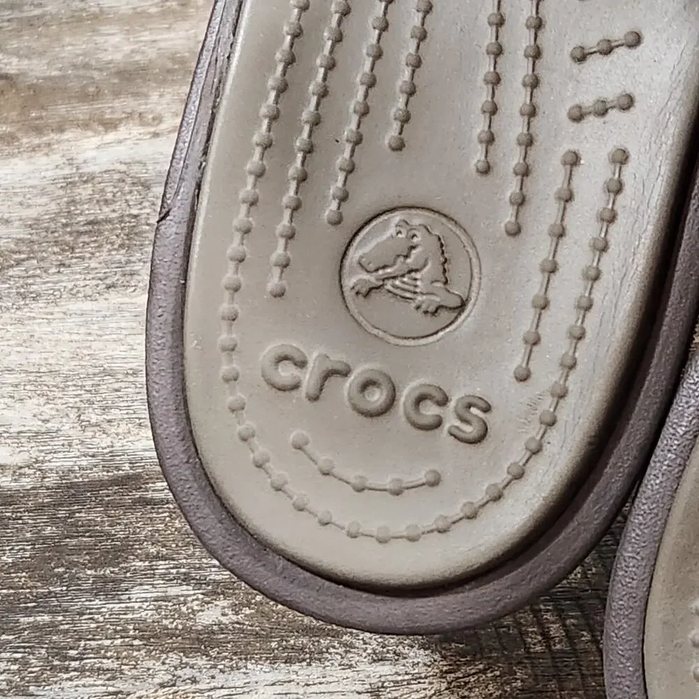 Crocs Women's Size 9 Brown Strappy Slide Sandals Comfort Casual Lightweight